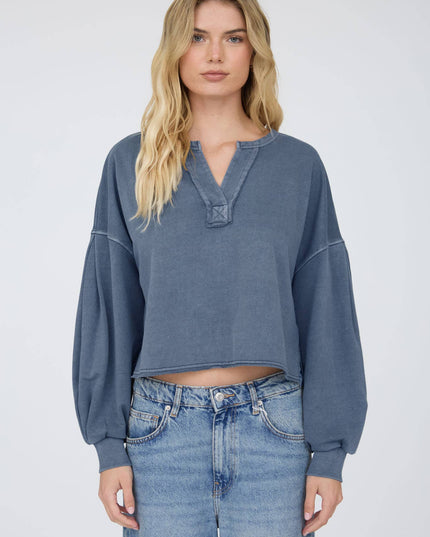 NOTCH NECK BOXY LONG SLEEVE KNIT CROP TOP