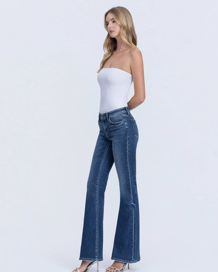 LOW RISE DARK WASH FULL LENGTH EASY FLARE JEANS F6386