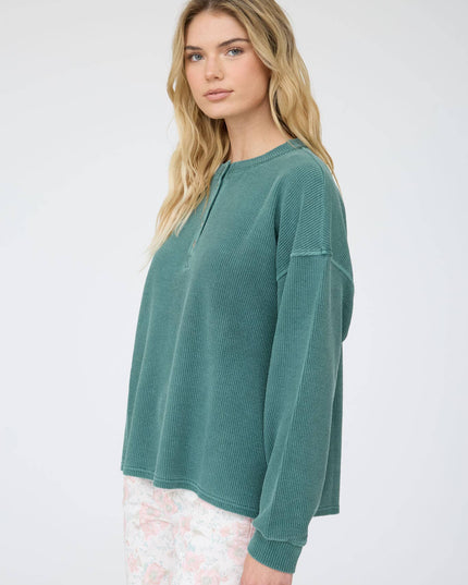 HENLEY RIBBED BOXY LONG SLEEVE WASHED KNIT TOP