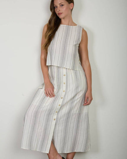 STRIPE SLEEVELESS SIDE BUTTON DETAIL TOP