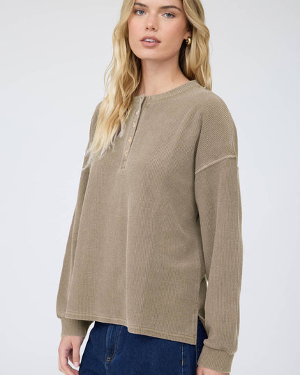 HENLEY RIBBED BOXY LONG SLEEVE WASHED KNIT TOP