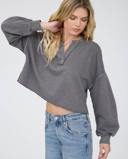 NOTCH NECK BOXY LONG SLEEVE KNIT CROP TOP
