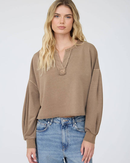 NOTCH NECK BOXY LONG SLEEVE KNIT CROP TOP