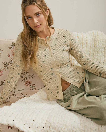 FLORAL SNAP FRONT LONG SLEEVE WAFFLE KNIT TOP