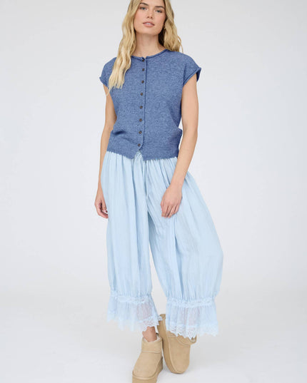 RAW EDGE SLEEVELESS LIGHTWEIGHT CARDIGAN