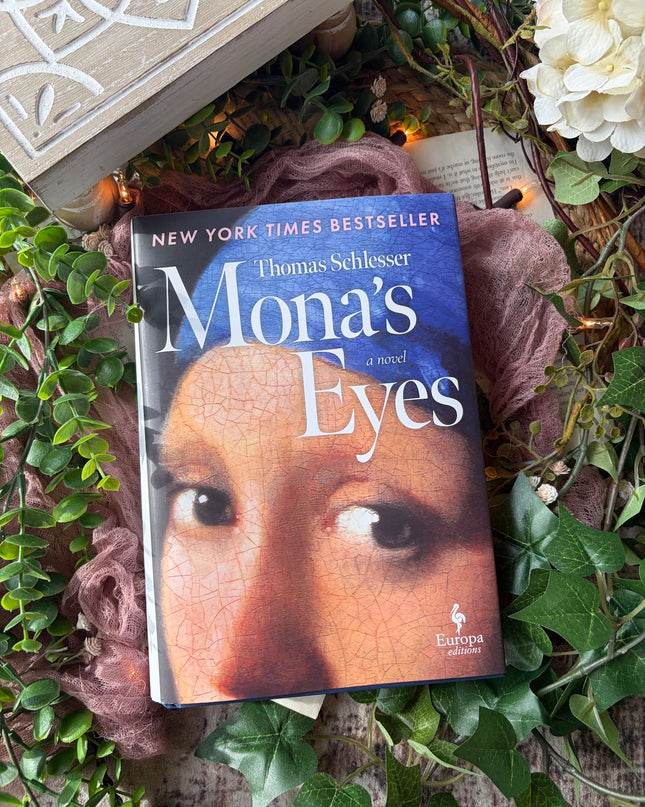 Mona's Eyes