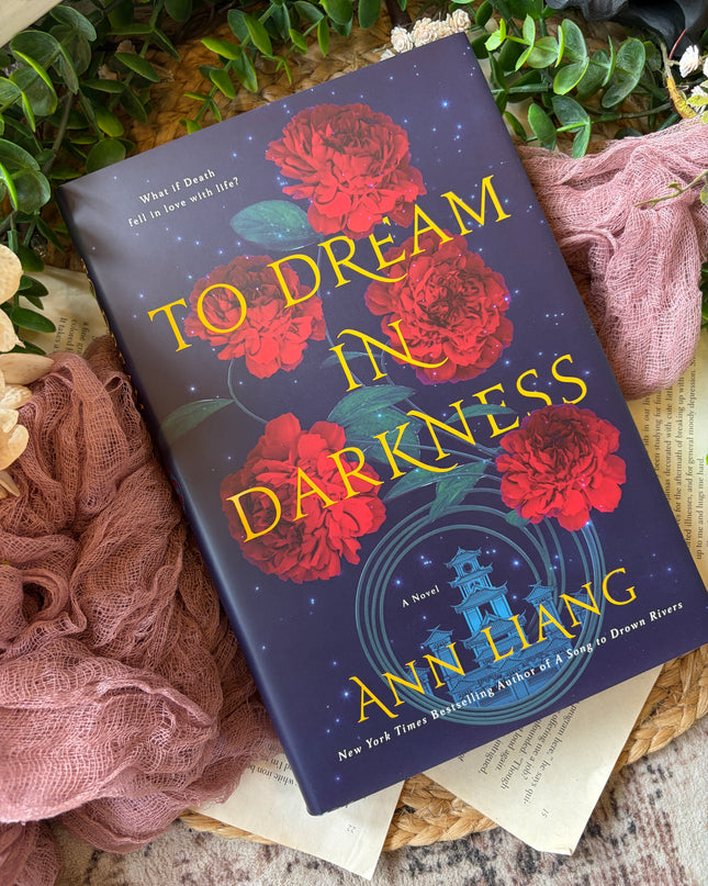 To Dream in Darkness