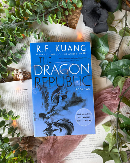 The Dragon Republic (Poppy War Series #2)