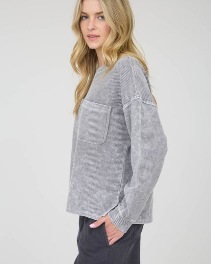 WASHED POCKET DETAIL LONG SLEEVE RIB KNIT TOP