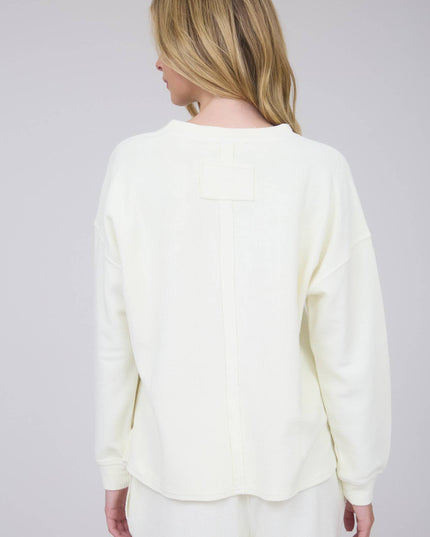 WASHED POCKET DETAIL LONG SLEEVE RIB KNIT TOP
