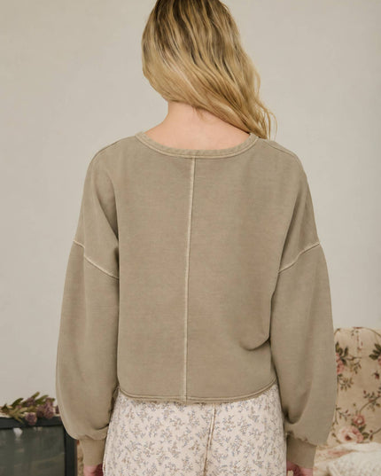 NOTCH NECK BOXY LONG SLEEVE KNIT CROP TOP