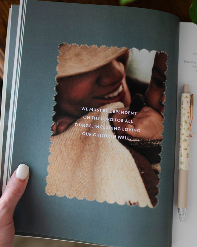 Grace in Chaos | Biblical Hope for the Hard Days of Motherhood