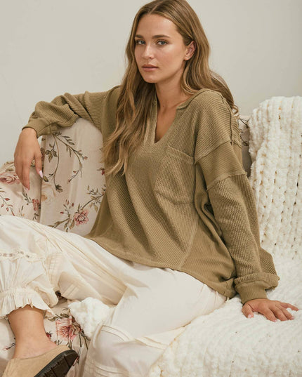 SPLIT NECK RAW EDGE LONG SLEEVE RIBBED KNIT TOP