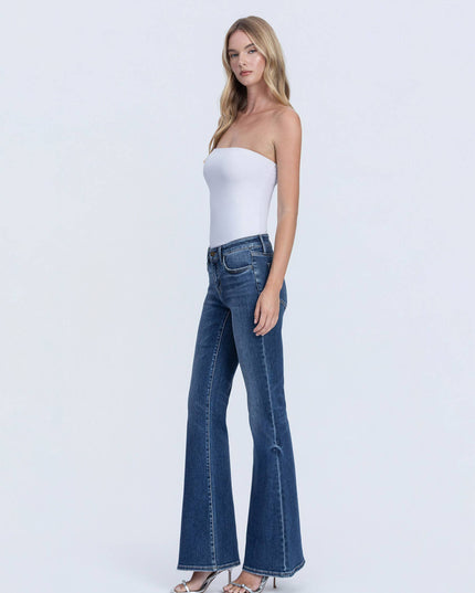 LOW RISE DARK WASH FULL LENGTH EASY FLARE JEANS F6386