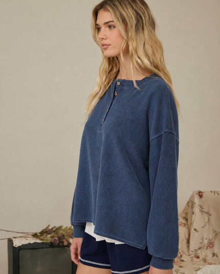 HENLEY RIBBED BOXY LONG SLEEVE WASHED KNIT TOP