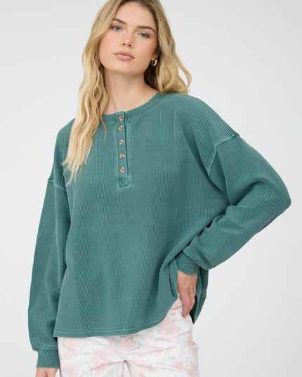 HENLEY RIBBED BOXY LONG SLEEVE WASHED KNIT TOP