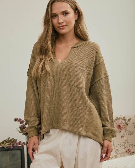 SPLIT NECK RAW EDGE LONG SLEEVE RIBBED KNIT TOP