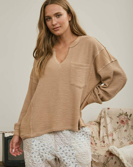 SPLIT NECK RAW EDGE LONG SLEEVE RIBBED KNIT TOP